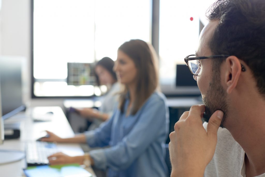 étudiants en cours d'excel marketing