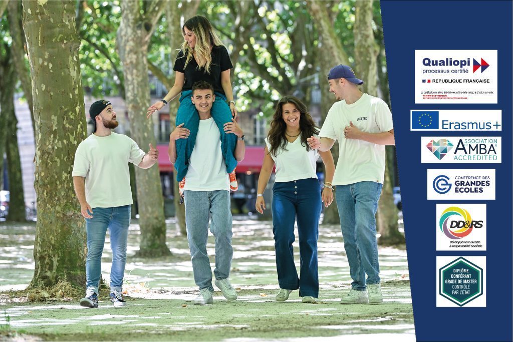 Bandeau accréditations avec étudiants