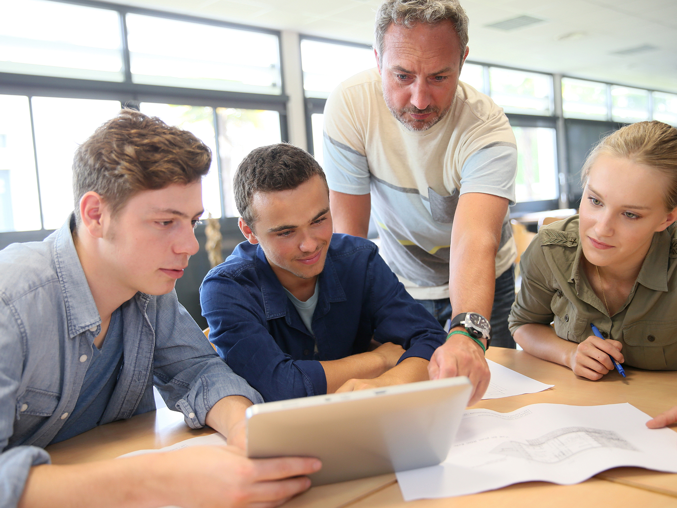 Where can I study sport business in Marseille?