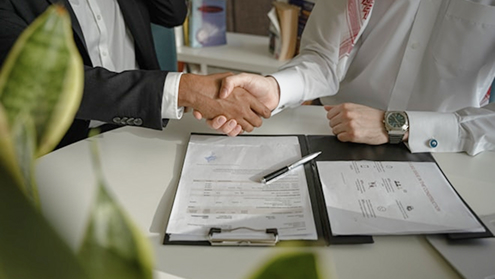 Image d’illustration de la spécialisation Business de l’INSEEC Bachelor de l’école de commerce INSEEC