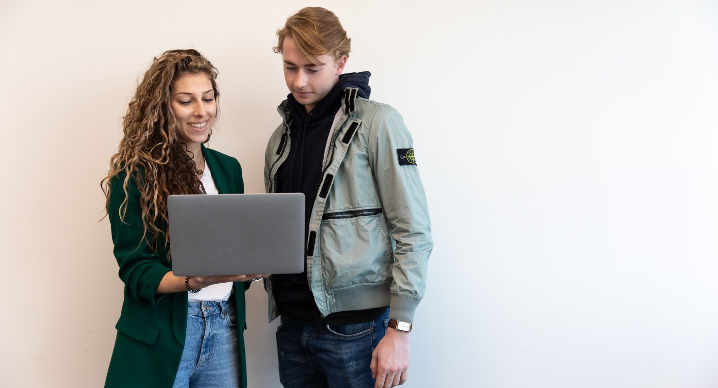 étudiants de l'INSEEC Bachelor