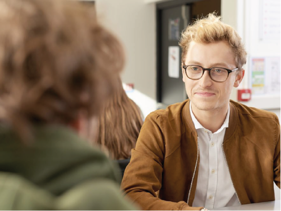 INSEEC student in interview for an internship for his training in Corporate Finance