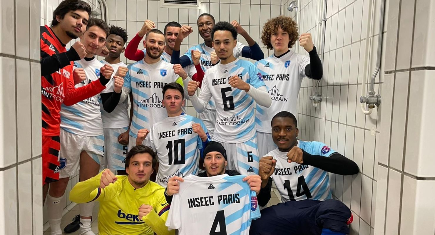 L'équipe de football de l'Insee bachelor paris victorieuse en coupe de France