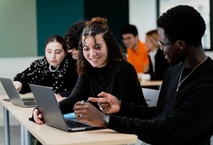 étudiants de l'INSEEC Bachelor