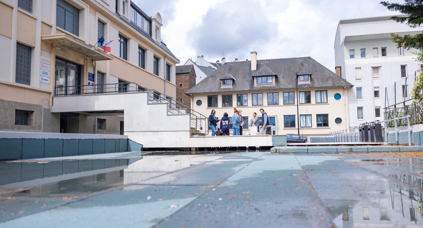 campus inseec rennes bretagne